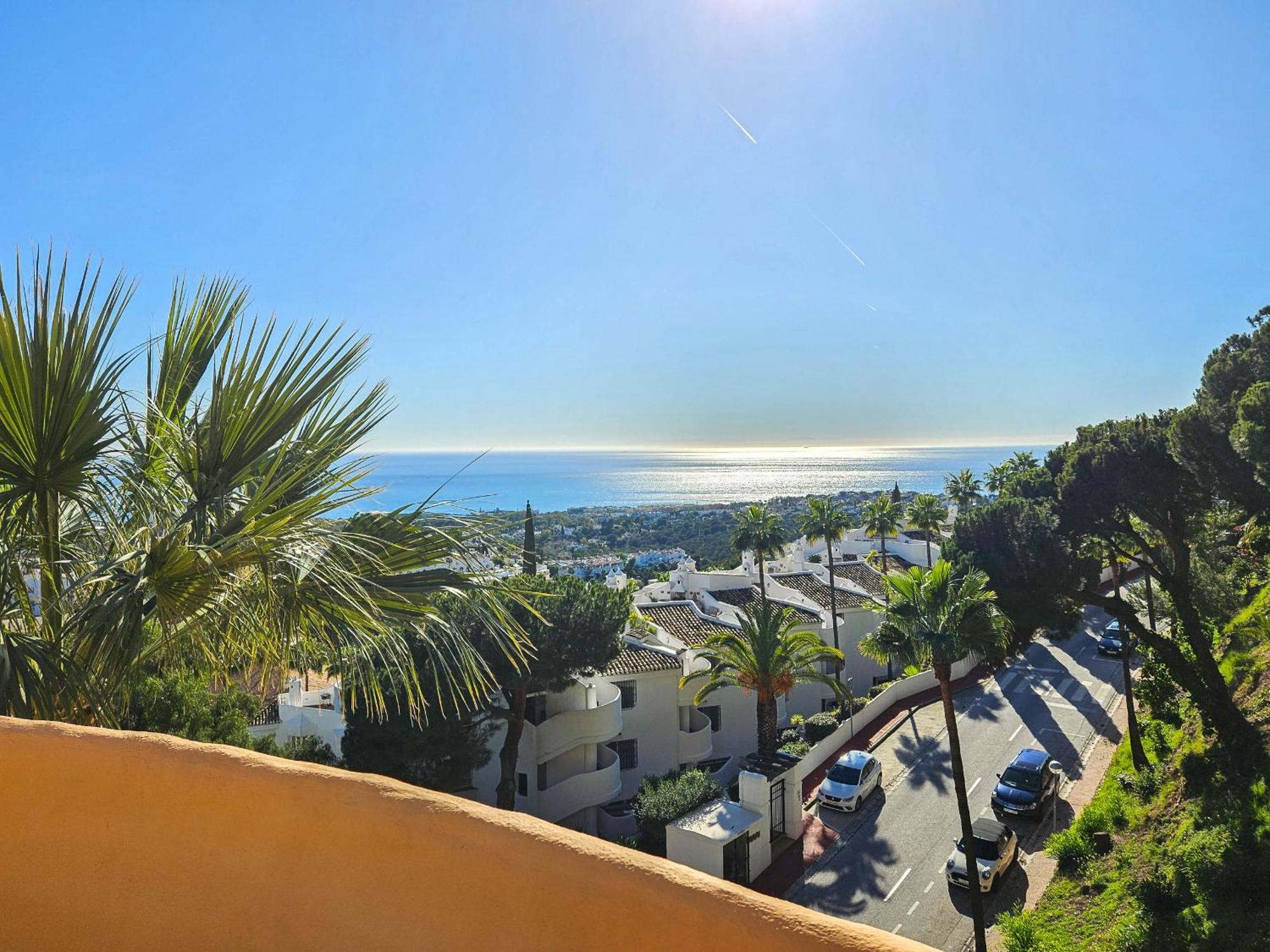 3 Bedroom Penthouse Apartment In Calahonda MIJAS COSTA Bagian luar foto